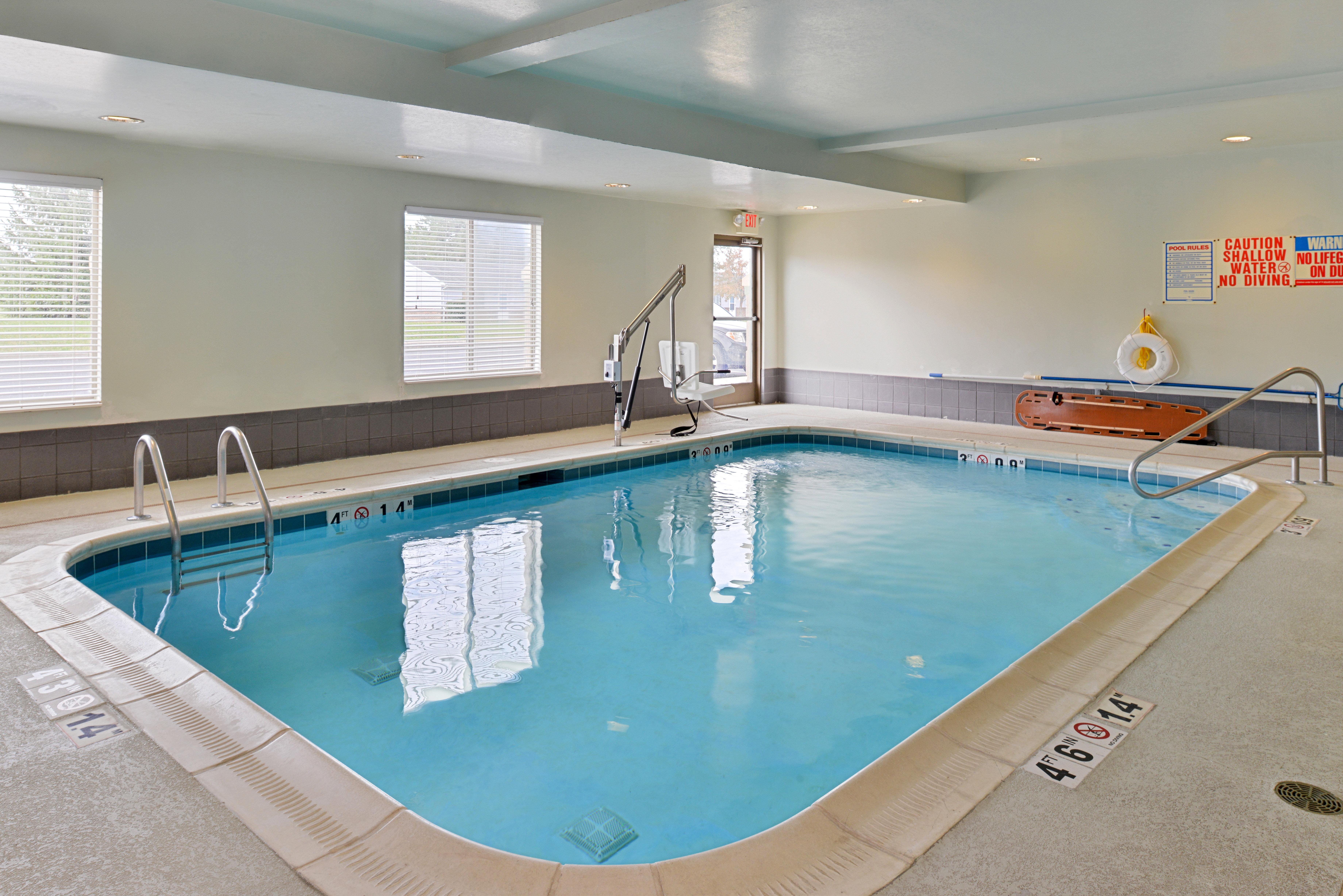 Holiday Inn Express Hotel & Suites Greenville By Ihg Buitenkant foto