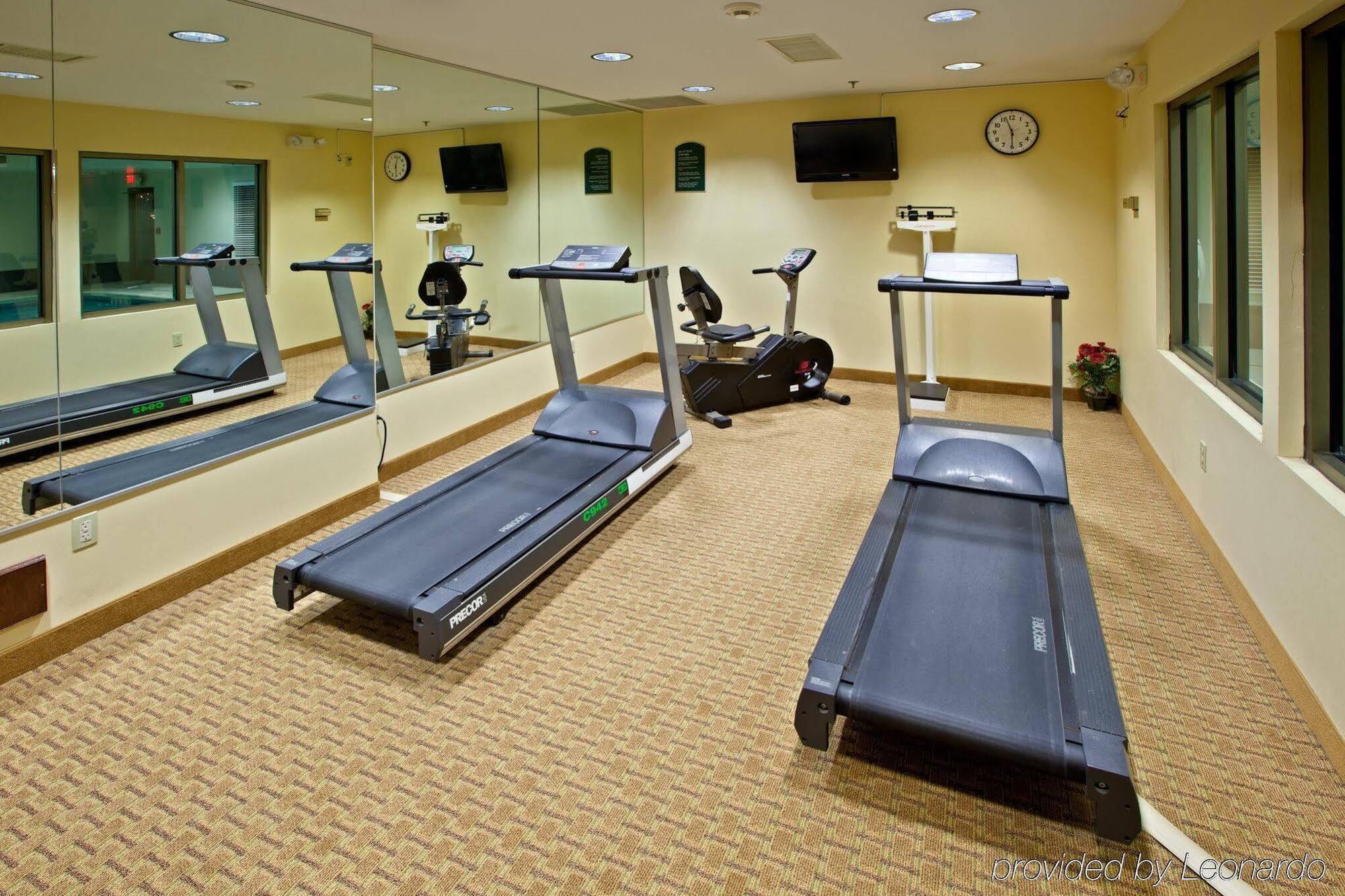 Holiday Inn Express Hotel & Suites Greenville By Ihg Buitenkant foto